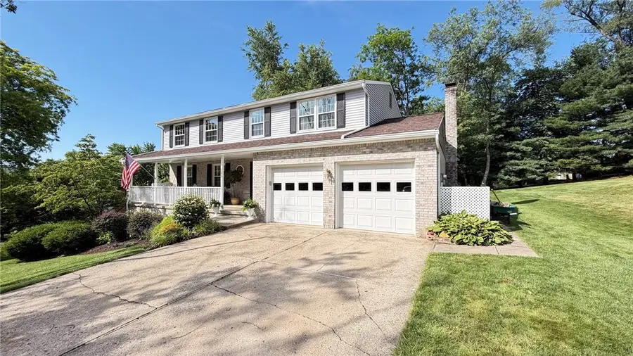 694 Fruitwood Dr, Bethel Park, PA 15102 - #2