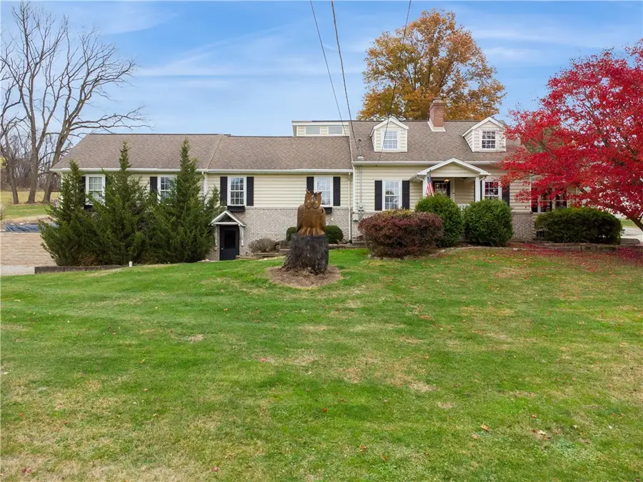 1512 Abers Creek Rd, Pittsburgh, PA 15239 - #2