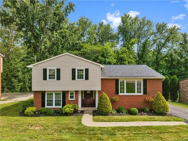 110 N Jamestown Road, Coraopolis, PA 15108