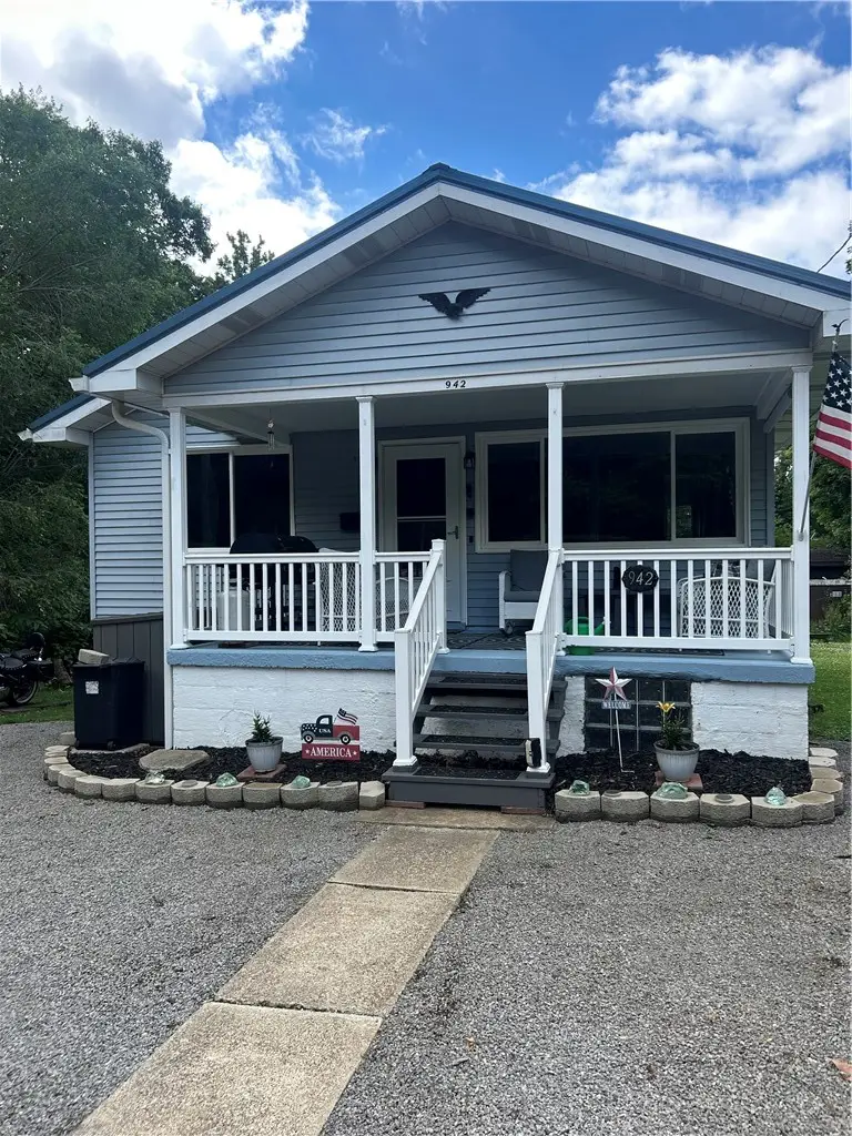 942 Gilbey Lane, New Kensington, PA 15068 - #1