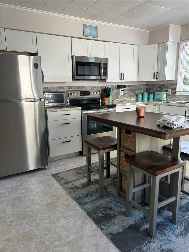 942 Gilbey Lane, New Kensington, PA 15068 - #3