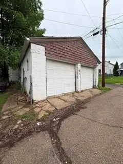 227 Floral Ave, Leechburg, PA 15656 - #2