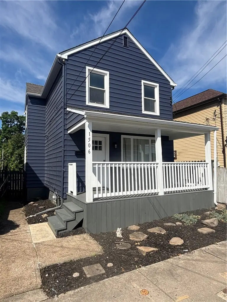 1506 Grant St, Braddock, PA 15104 - #2