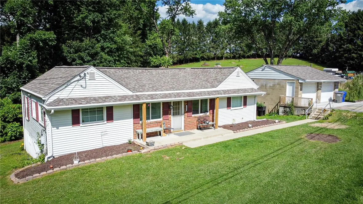 399 Bullcreek Rd, Butler, PA 16002 - #1