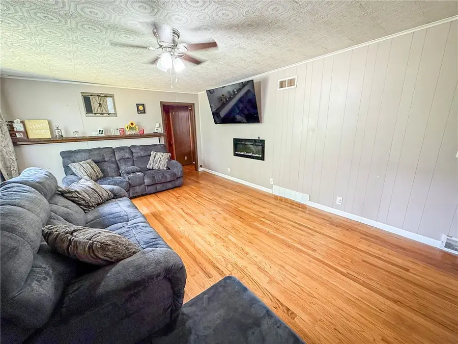 399 Bullcreek Rd, Butler, PA 16002 - #3