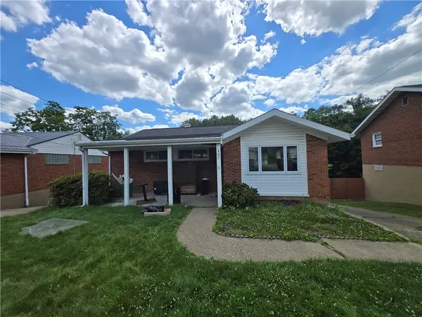 107 Dunbar Dr, Pittsburgh, PA 15235