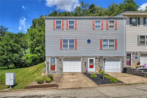727 Dithridge St., Jeanette, PA 15644