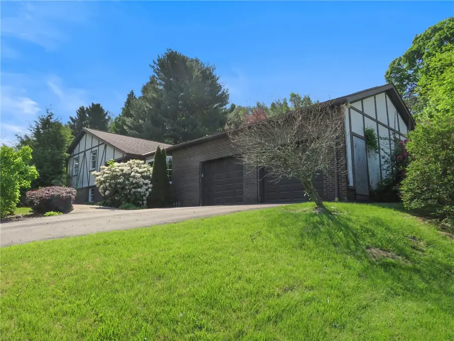 1947 Grand Blvd, Monessen, PA 15062 - #3