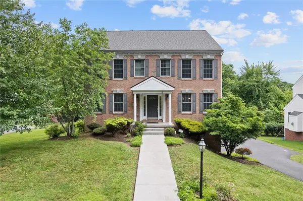 317 Providence Dr, Wexford, PA 15090