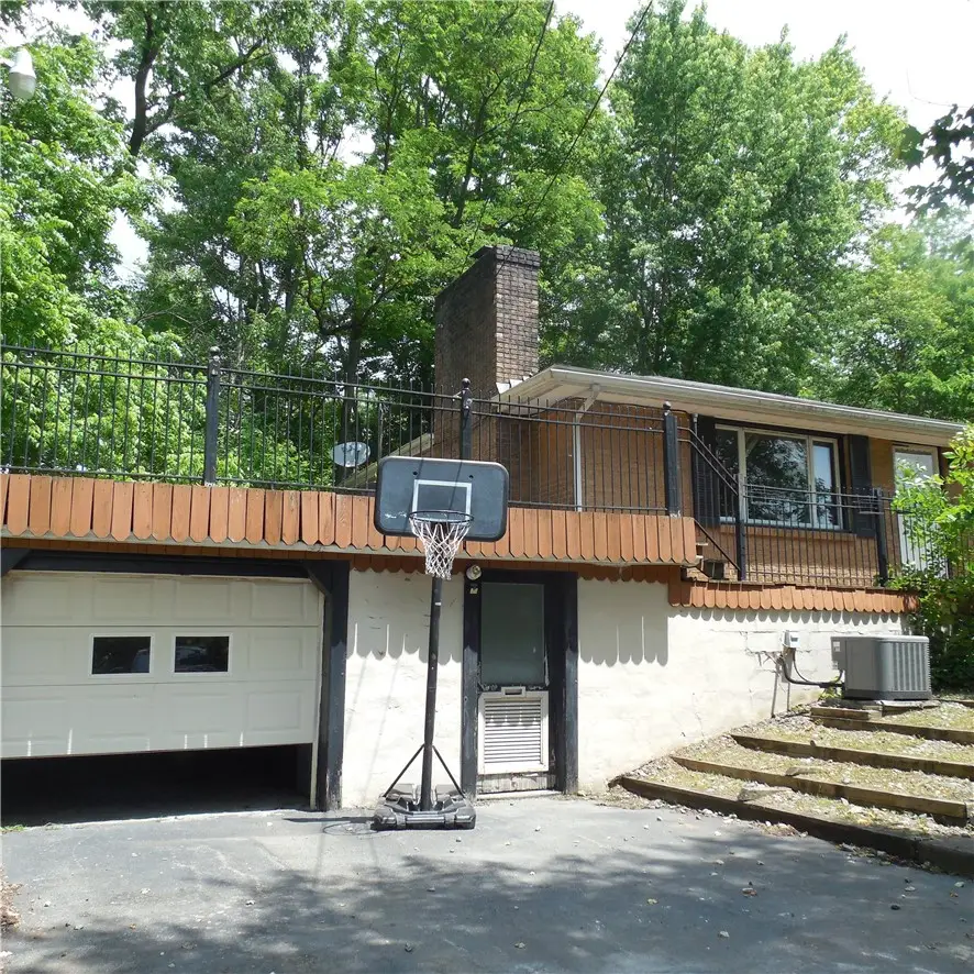 1555 Old Princeton Road, New Castle, PA 16101 - #2