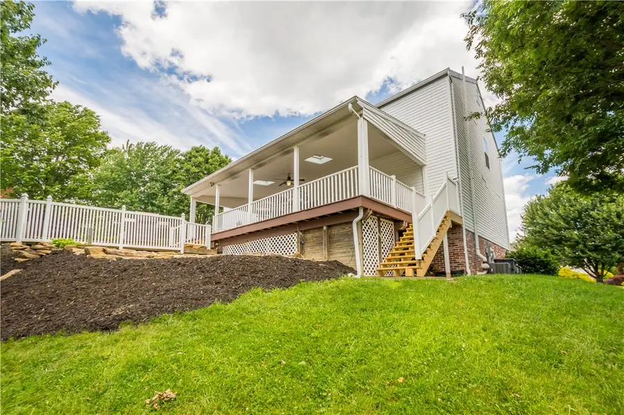 544 Grandshire Dr, Cranberry, PA 16066 - #3