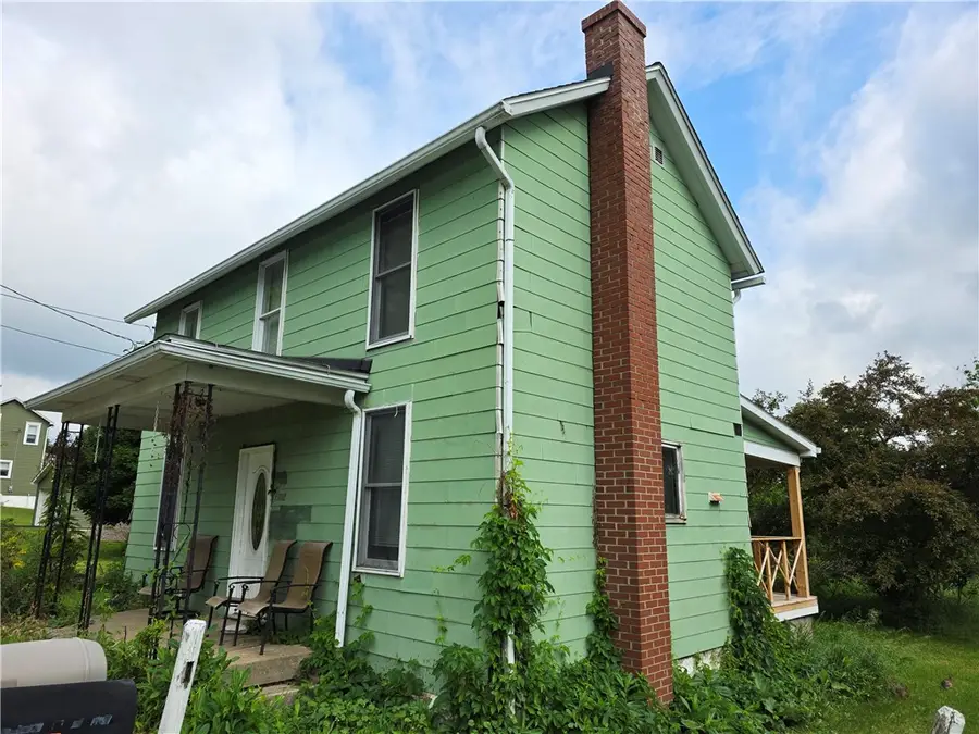 1302 Oaklawn Dr, Latrobe, PA 15650 - #2