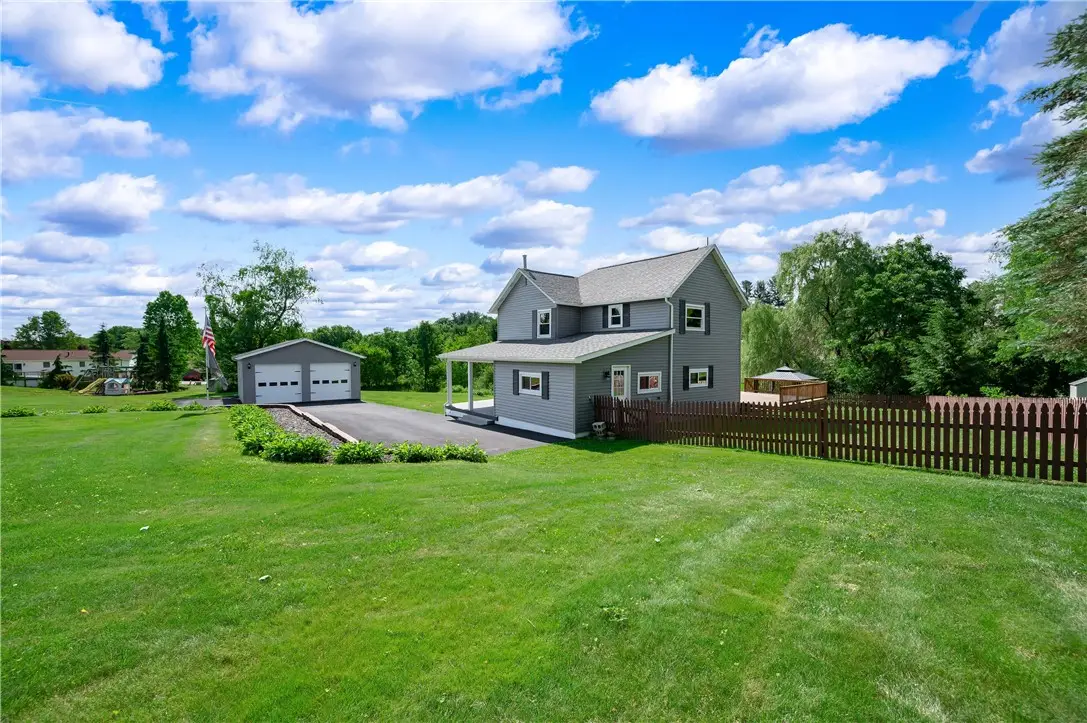 214 Willow Run Dr, Butler, PA 16001 - #1