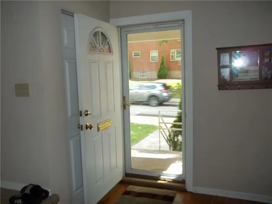 486 Browns Lane, Pittsburgh, PA 15237 - #3
