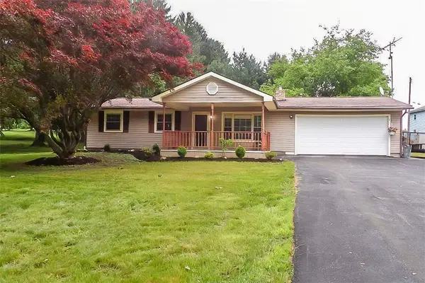497 E Jamestown Rd, Greenville, PA 16125