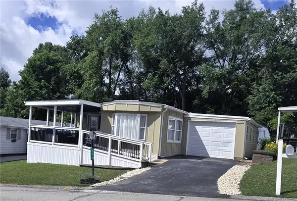 114 Sheffield Drive, Delmont, PA 15626