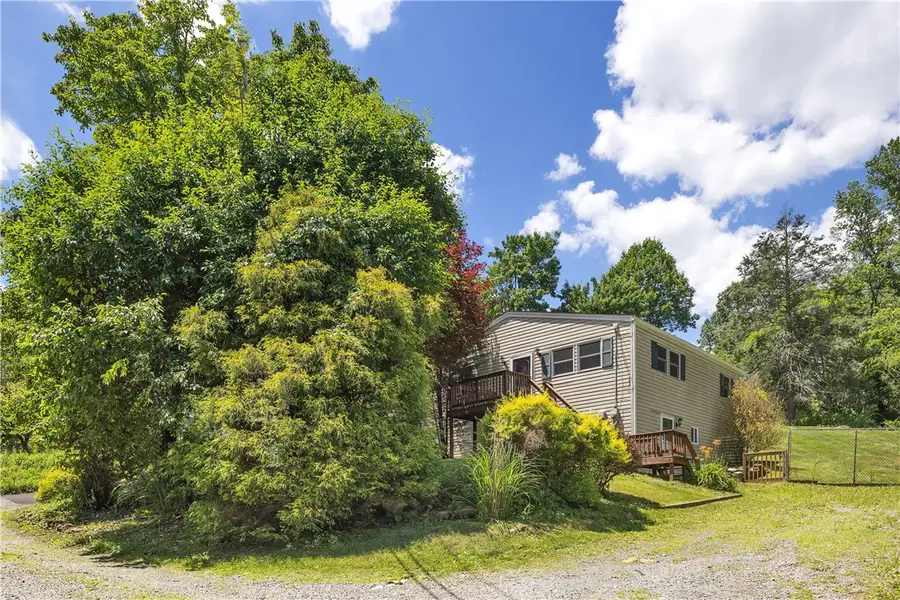 2404 Marble Ln, Sewickley, PA 15143 - #2