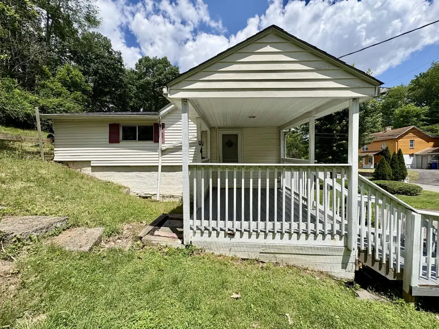 511 California Hollow Road, Imperial, PA 15126 - #3