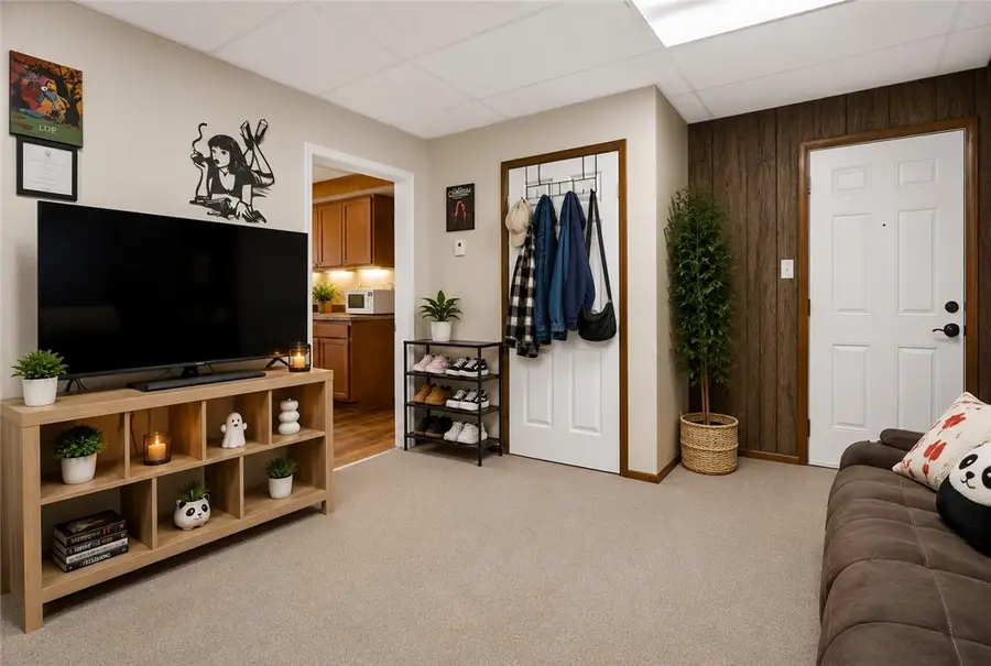 156 May Ave, Washington, PA 15301 - #3