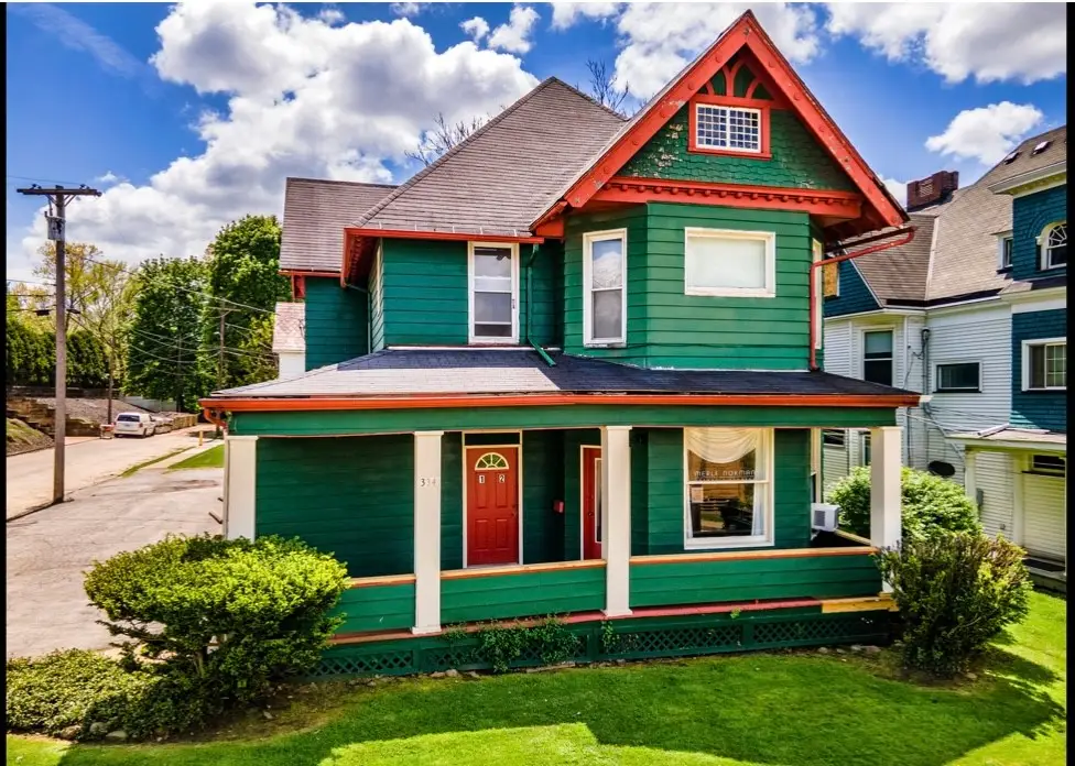 334 E State Street, Sharon, PA 16146 - #1