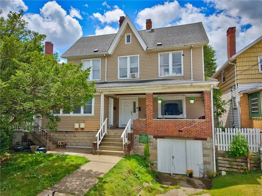 734 5th Ave, Coraopolis, PA 15108 - #1