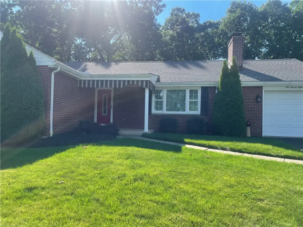 128 White Oak Dr, Butler, PA 16001 - #1