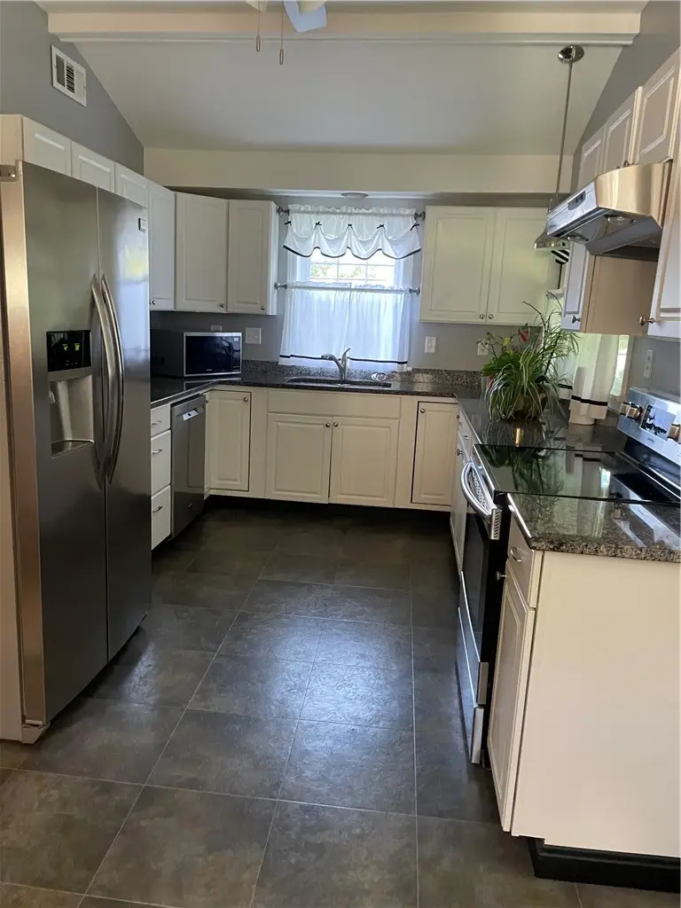 128 White Oak Dr, Butler, PA 16001 - #3