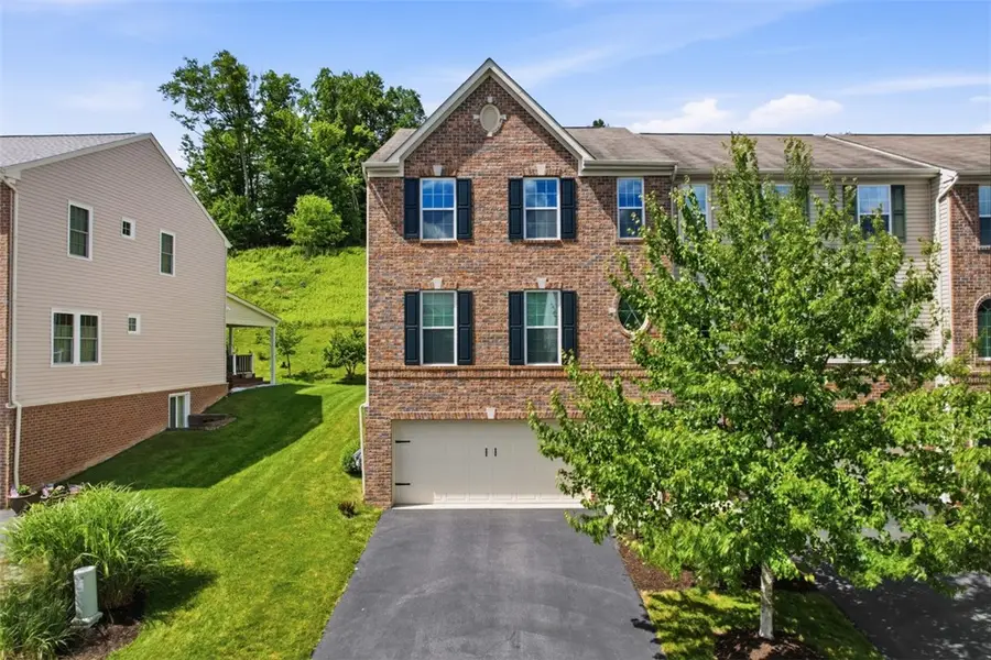 222 Broadstone Dr, Mars, PA 16046 - #2