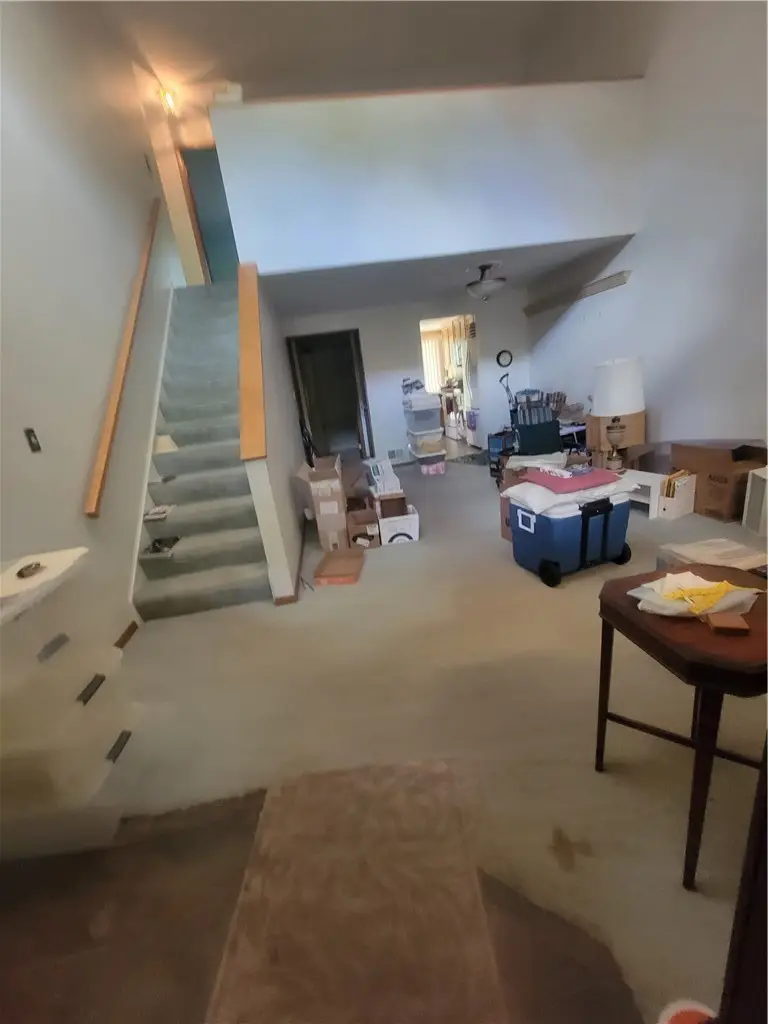 54 Hennig Dr, Pittsburgh, PA 15236 - #2