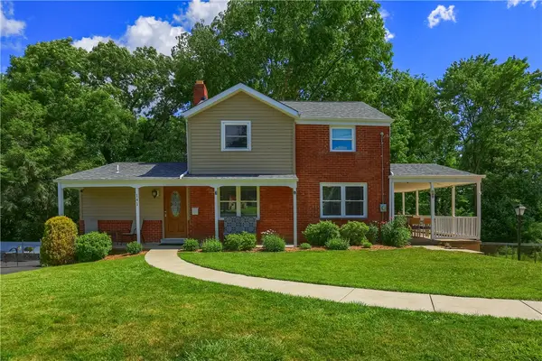 141 E Wedgewood Dr, Pittsburgh, PA 15229