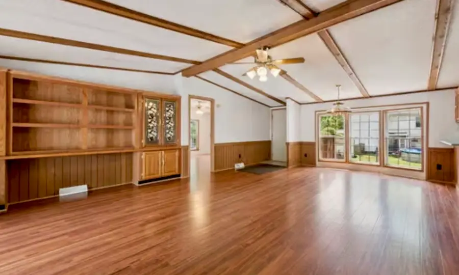 411 Days Run Rd, Creighton, PA 15030 - #2