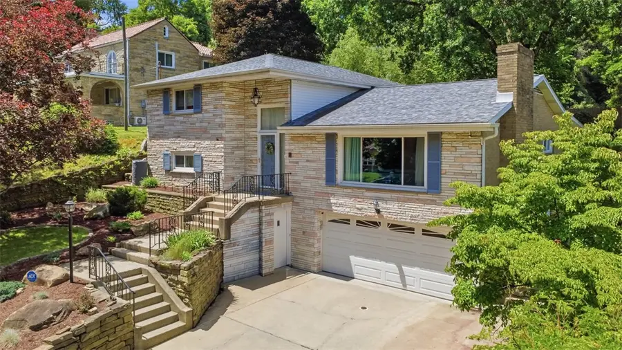 6725 Verona Rd, Verona, PA 15147 - #2