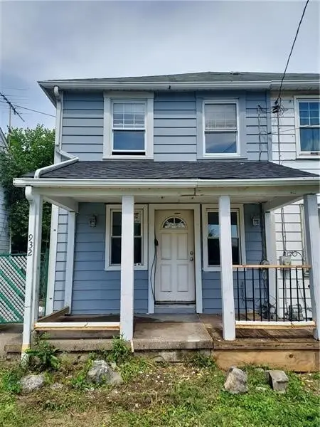 932 Vankirk St, Clairton, PA 15025