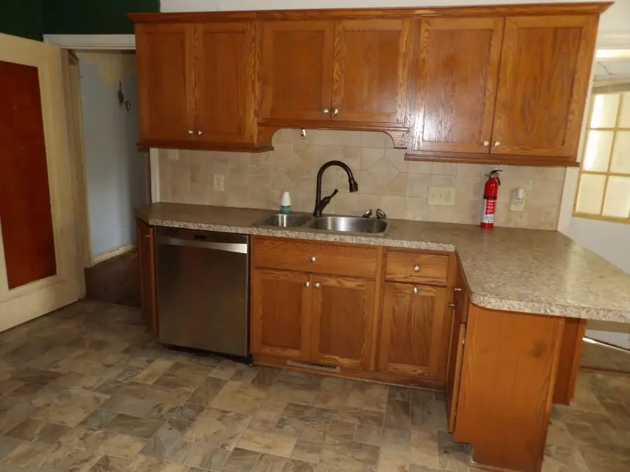 4267 Matthews Rd, Edinburg, PA 16116 - #2