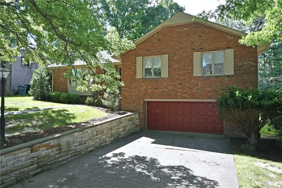 202 Beall Drive, Pittsburgh, PA 15236 - #2