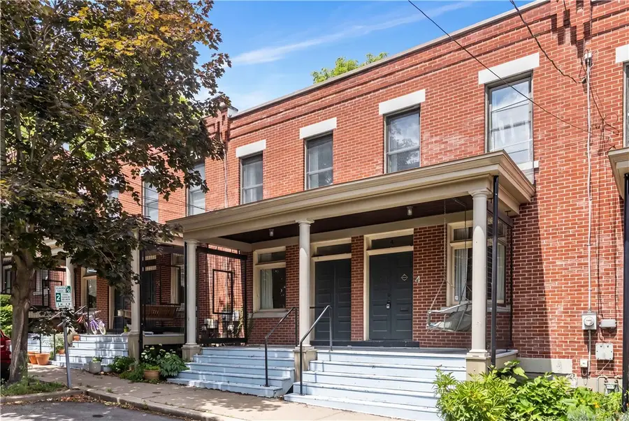 4 Clarendon Pl, Pittsburgh, PA 15206 - #2