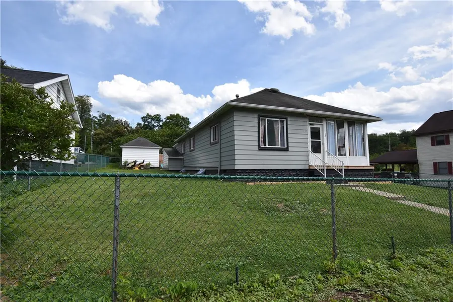 15 Euclid Ave, Point Marion, PA 15474 - #2