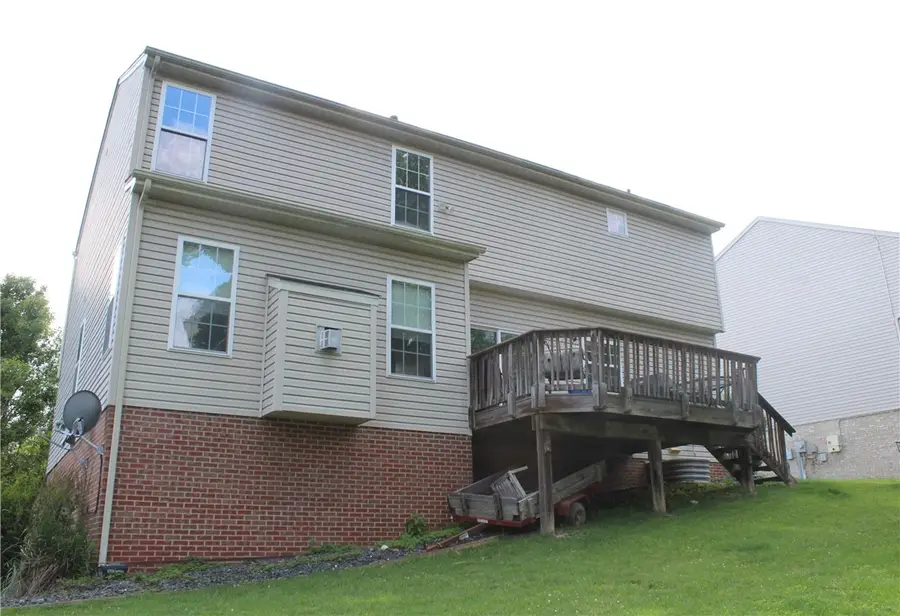 165 Hunters Run Dr, Coraopolis, PA 15108 - #3