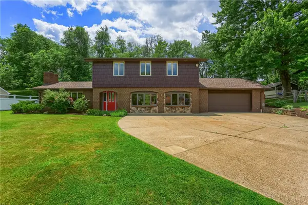 106 Colonial Way, Aliquippa, PA 15001