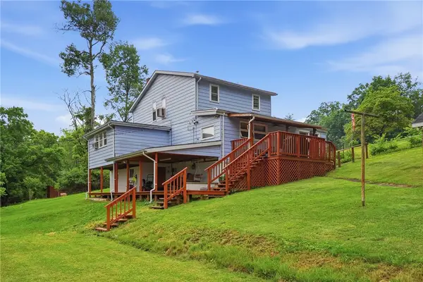114 Gray Ave, Cabot, PA 16023