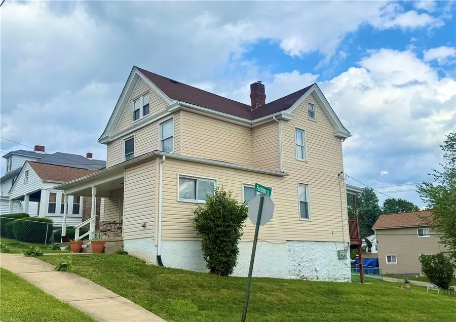 800 Ellsworth Ave, Jeannette, PA 15644 - #2