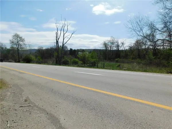 - University Drive, Dunbar, PA 15431