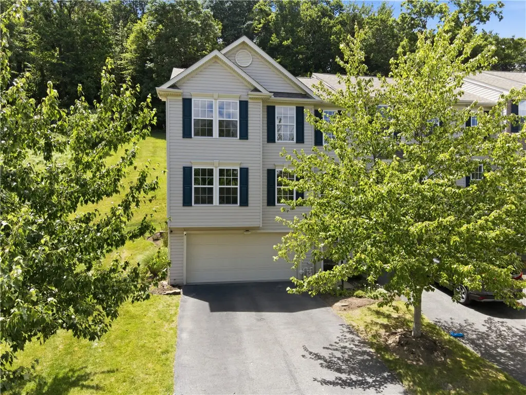 801 Norwegian Spruce Dr, Mars, PA 16046 - #1