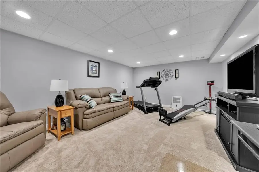 306 Acre Ave, Butler, PA 16001 - #3