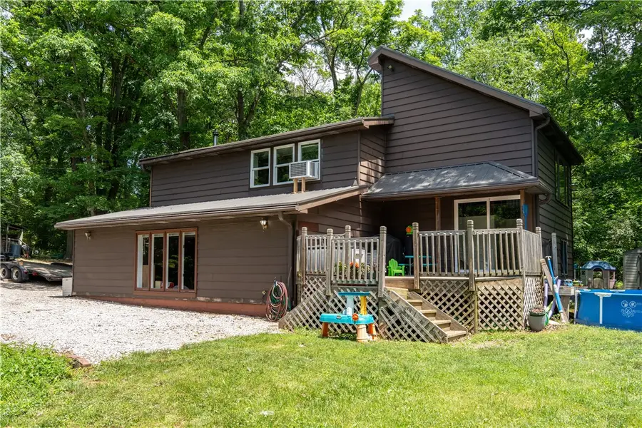 162 Alpine St, Aliquippa, PA 15001 - #2