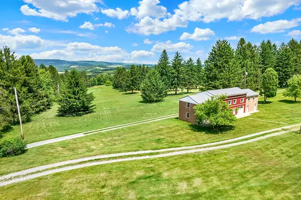 1099 Gravel Hill Rd, Ligonier, PA 15658