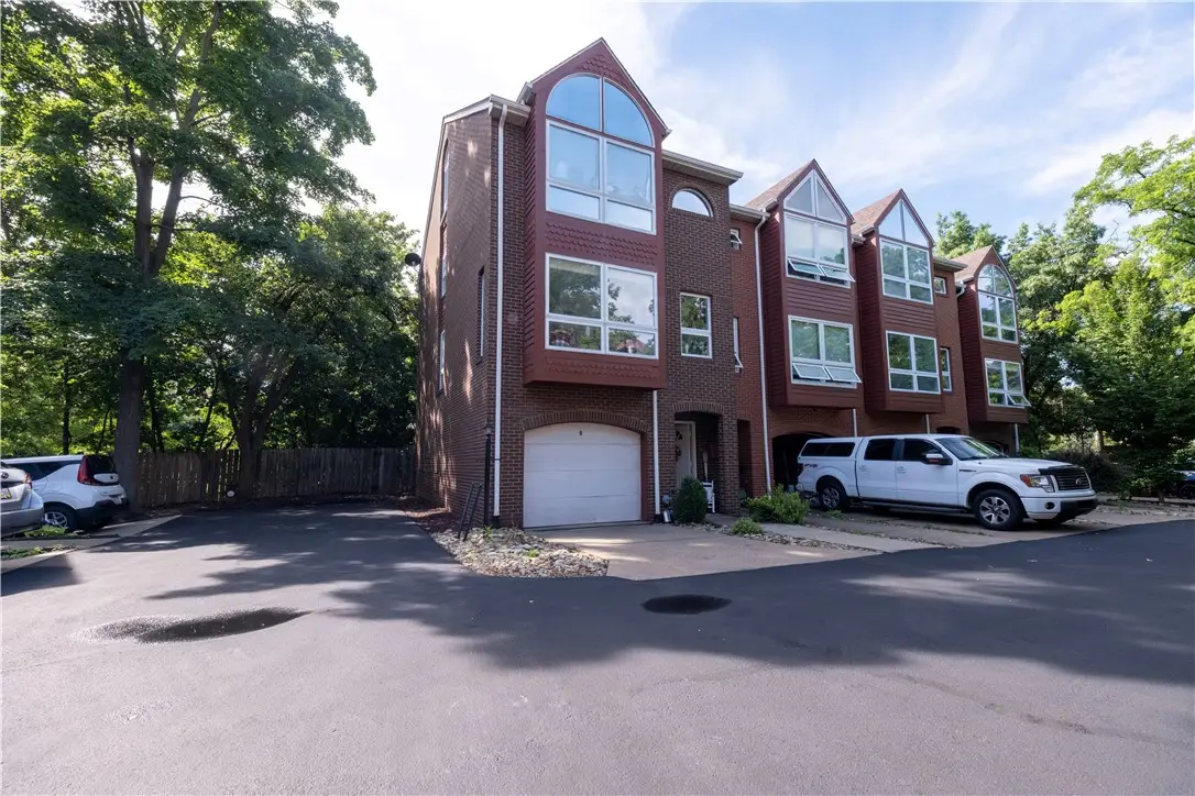 9 Graham Pl, Pittsburgh, PA 15232 - #1