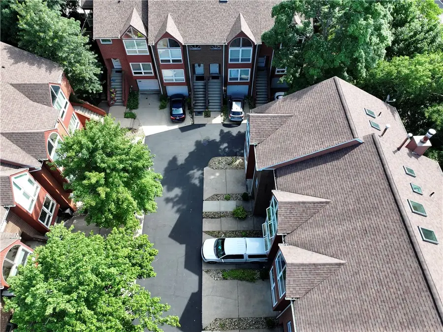 9 Graham Pl, Pittsburgh, PA 15232 - #3