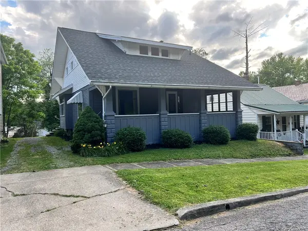 40 Penn Ave, Greenville, PA 16125