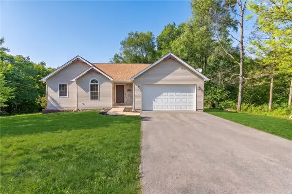110 Chrie Ln, Butler, PA 16001